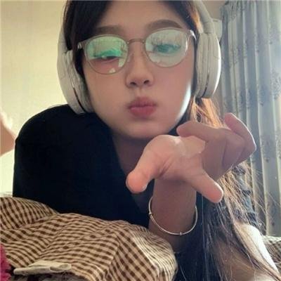 盲少爷的小女仆2023